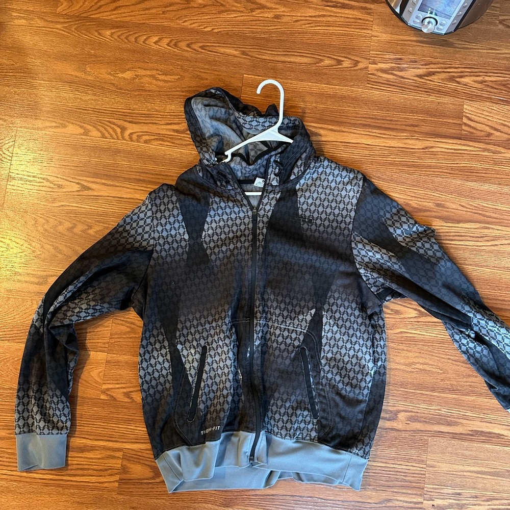 LeBron James Hero print Therma-fit zip up